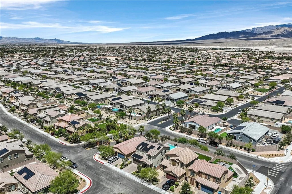 4312 Solitude Falls, North Las Vegas, NV 89084