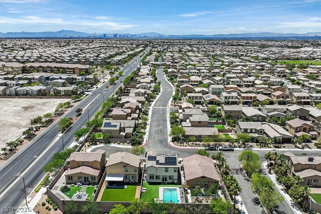 4312 Solitude Falls, North Las Vegas, NV 89084