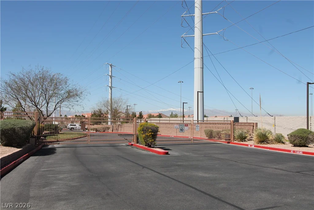 830 Carnegie, Henderson, NV 89052