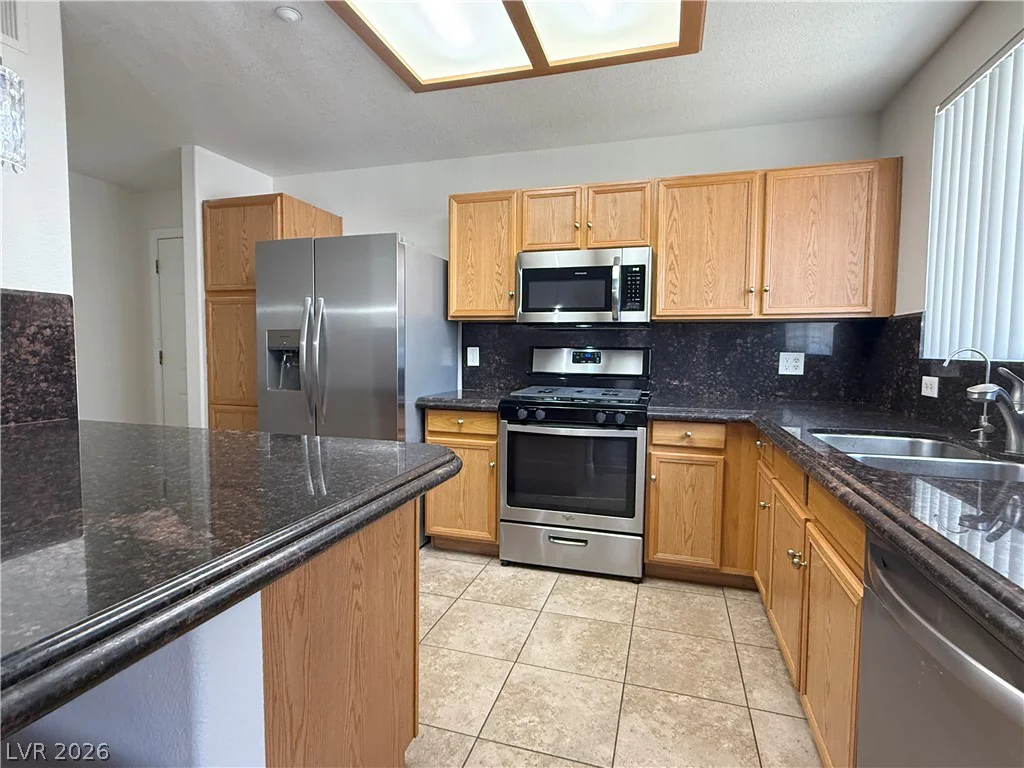 830 Carnegie, Henderson, NV 89052
