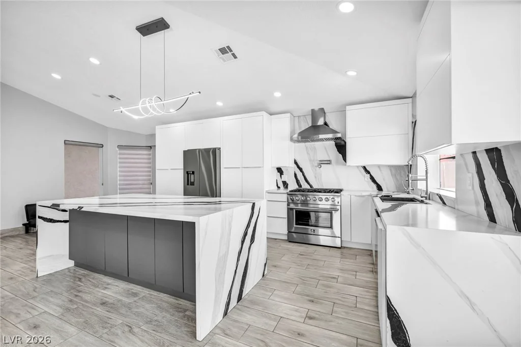 3000 Blue Fin, Las Vegas, NV 89128