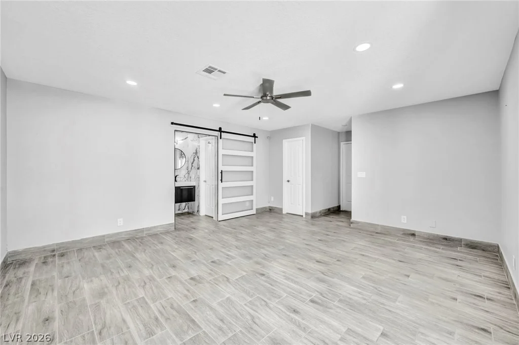 3000 Blue Fin, Las Vegas, NV 89128