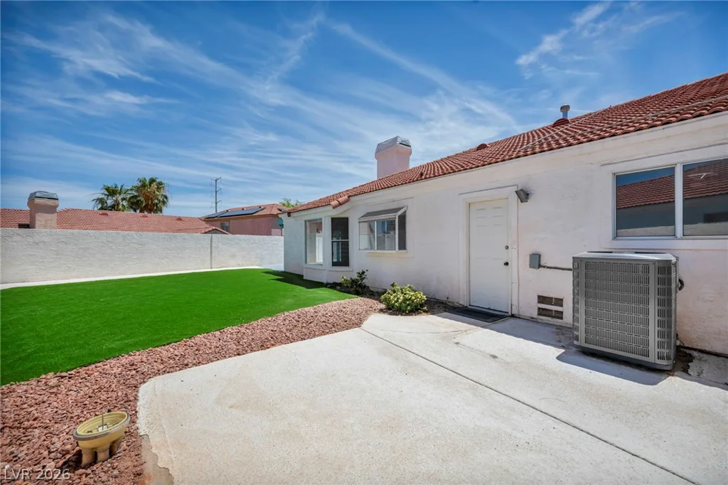 3000 Blue Fin, Las Vegas, NV 89128