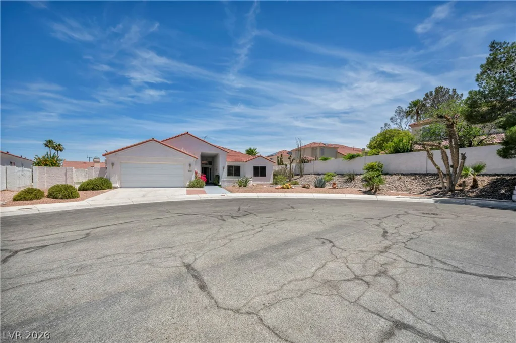 3000 Blue Fin, Las Vegas, NV 89128