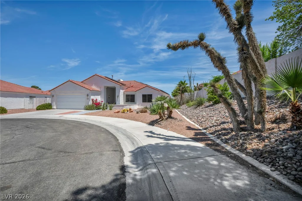 3000 Blue Fin, Las Vegas, NV 89128