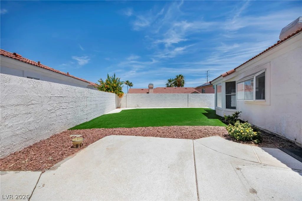 3000 Blue Fin, Las Vegas, NV 89128