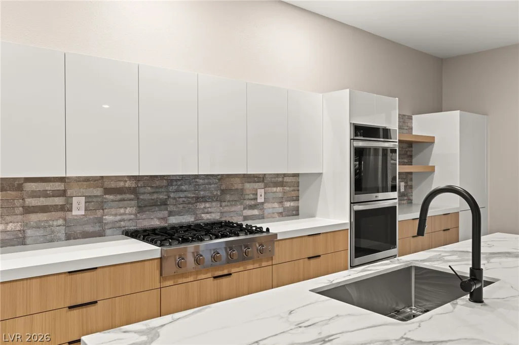 936 Viscanio, Las Vegas, NV 89138