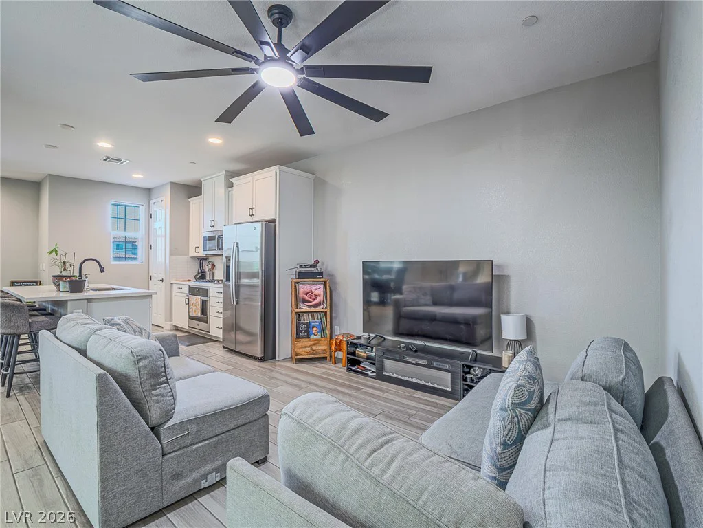 512 Celebratory, Henderson, NV 89011