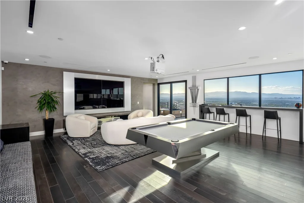 669 Dragon Peak, Henderson, NV 89012