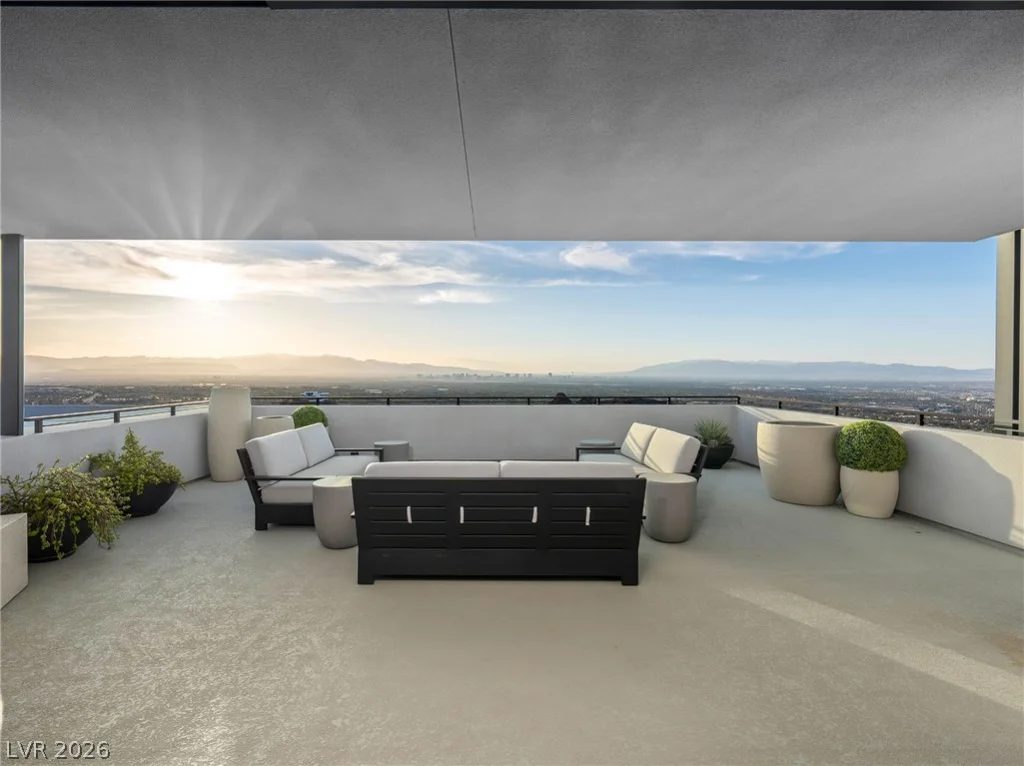 669 Dragon Peak, Henderson, NV 89012