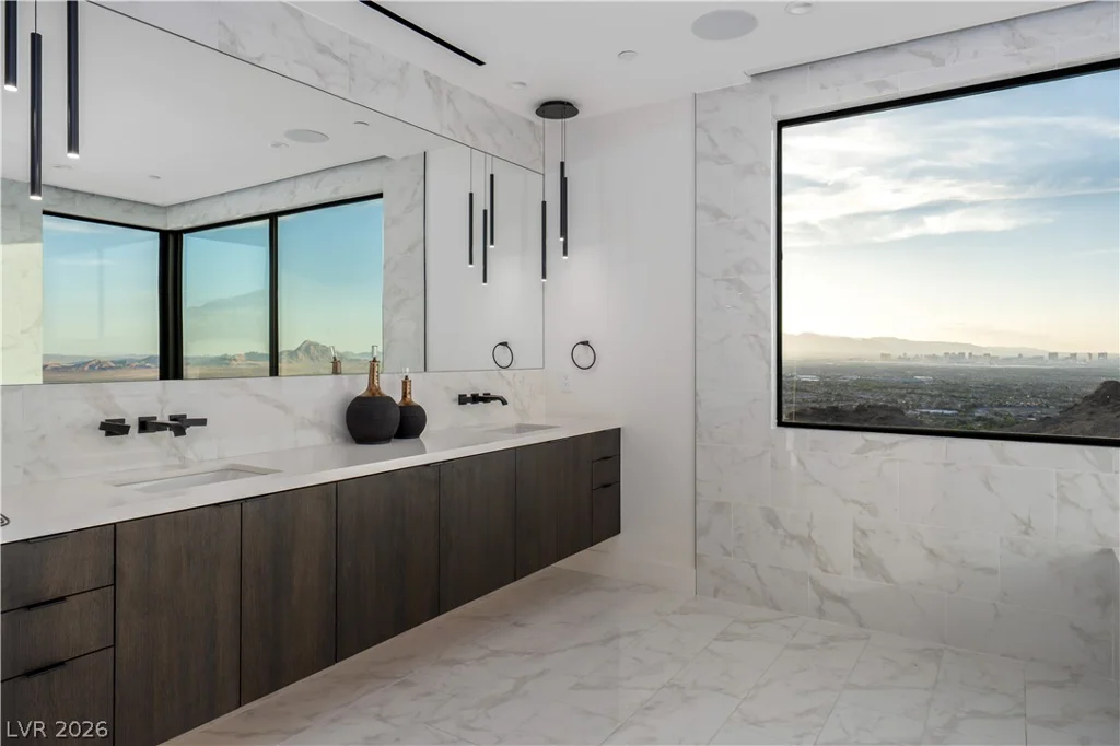 669 Dragon Peak, Henderson, NV 89012
