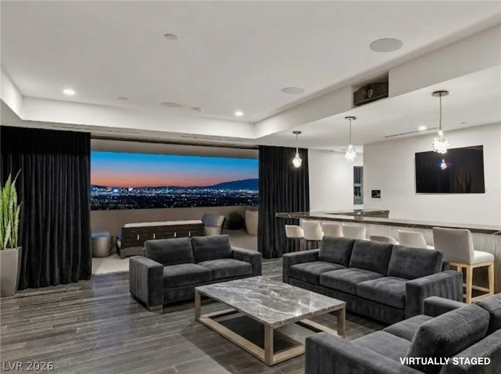 669 Dragon Peak, Henderson, NV 89012