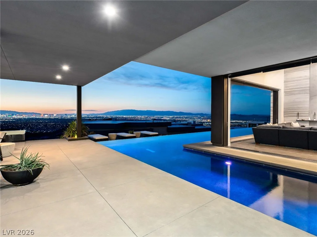 669 Dragon Peak, Henderson, NV 89012