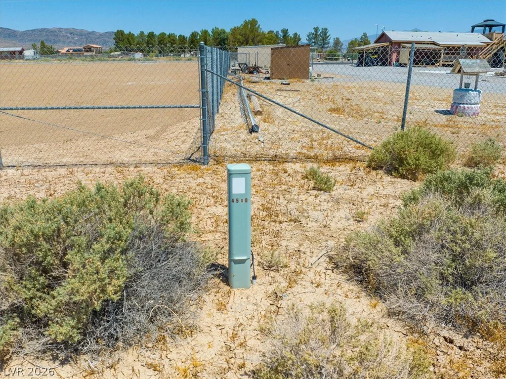 4580 Laurence, Pahrump, NV 89048