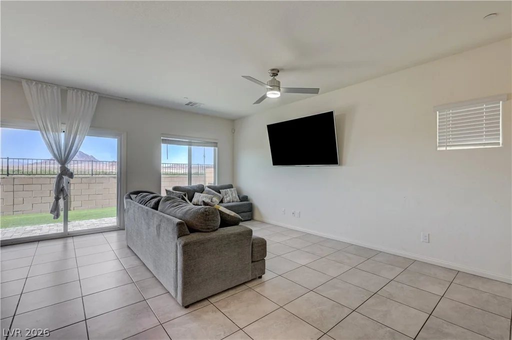 386 Larksong, Henderson, NV 89011