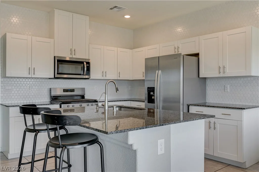 386 Larksong, Henderson, NV 89011