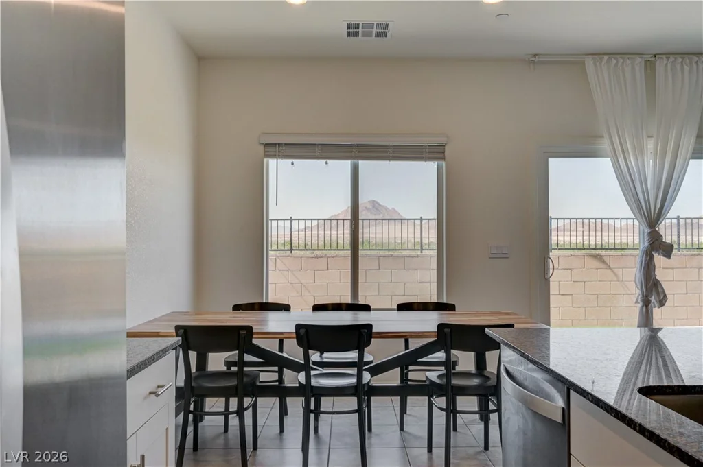386 Larksong, Henderson, NV 89011