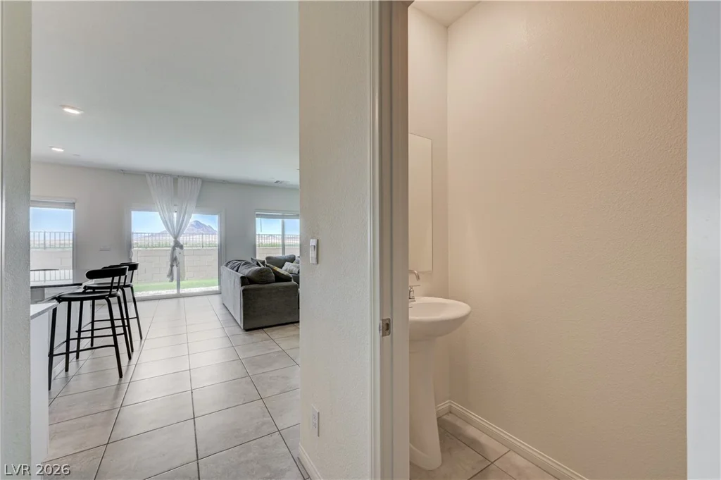 386 Larksong, Henderson, NV 89011