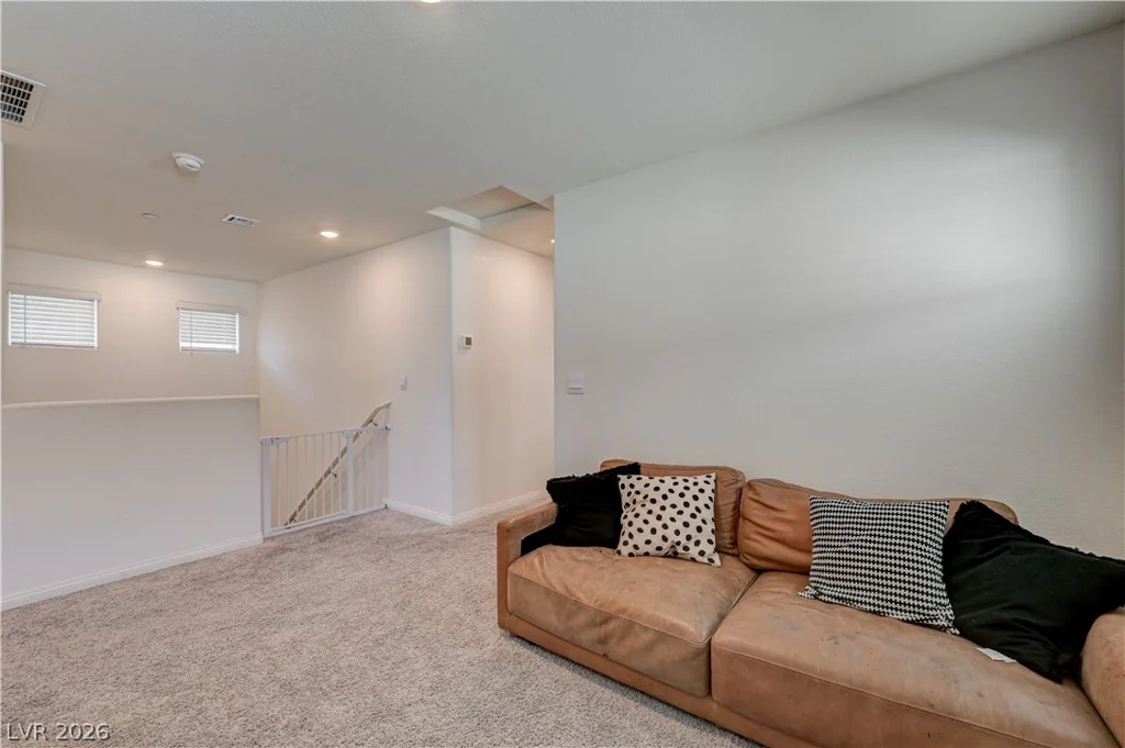 386 Larksong, Henderson, NV 89011