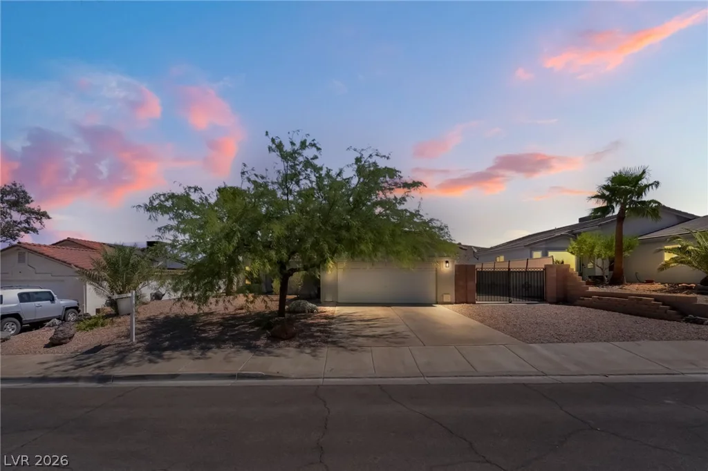 376 Eveningside, Henderson, NV 89012
