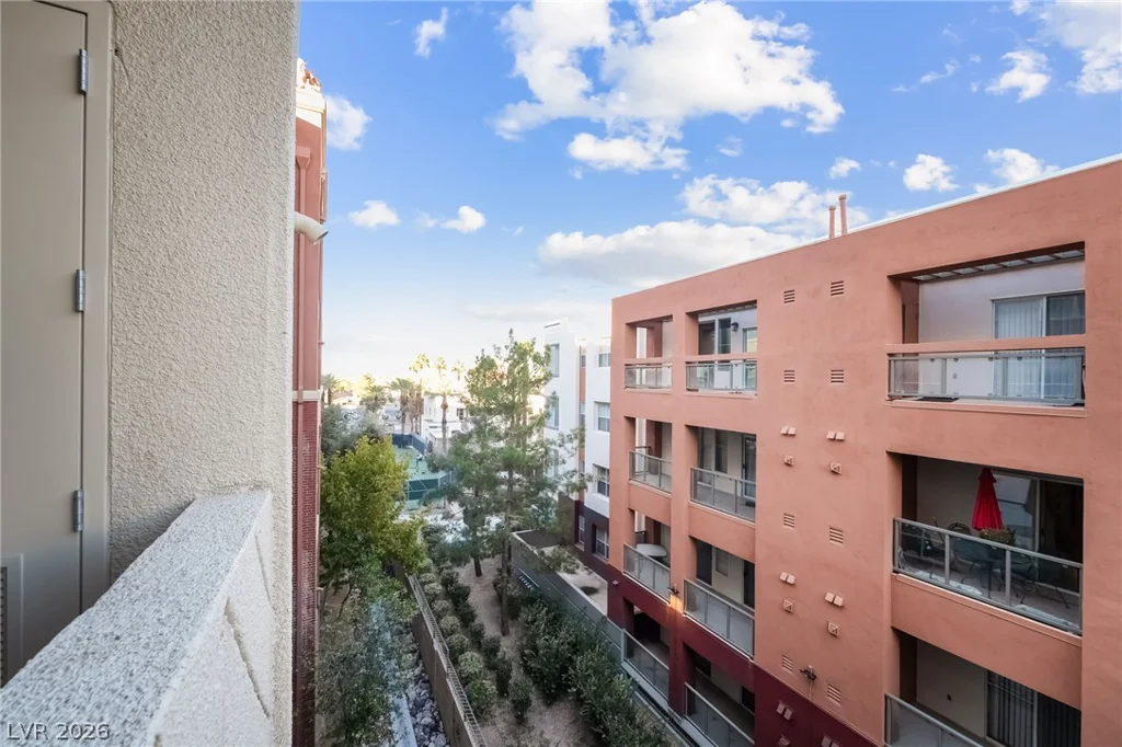 50 Serene, Las Vegas, NV 89123