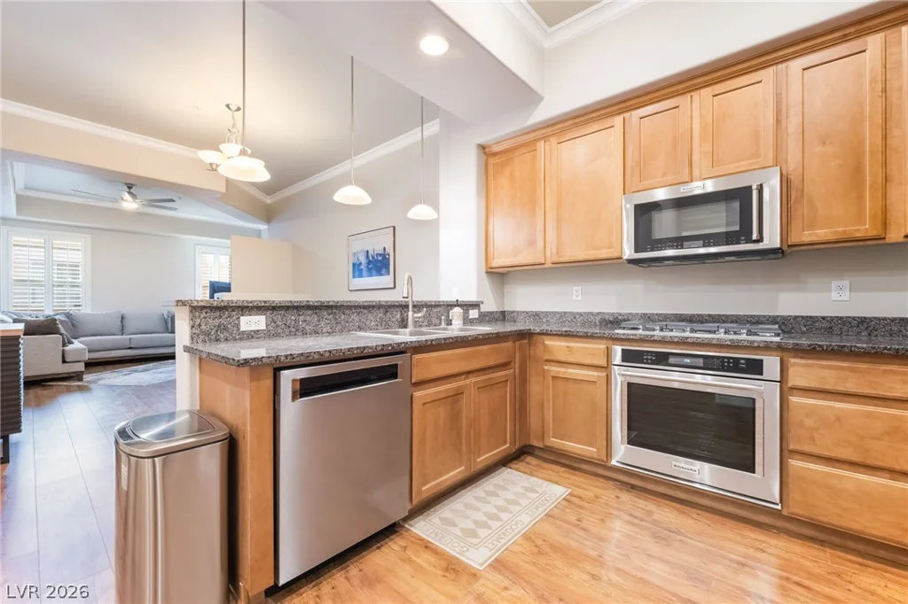50 Serene, Las Vegas, NV 89123