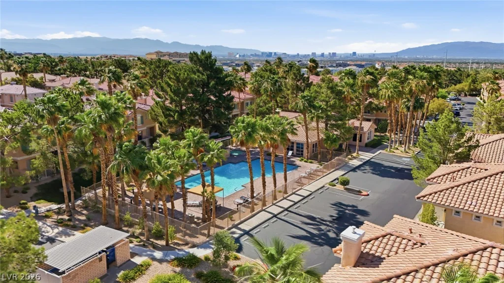 251 Green Valley, Henderson, NV 89012