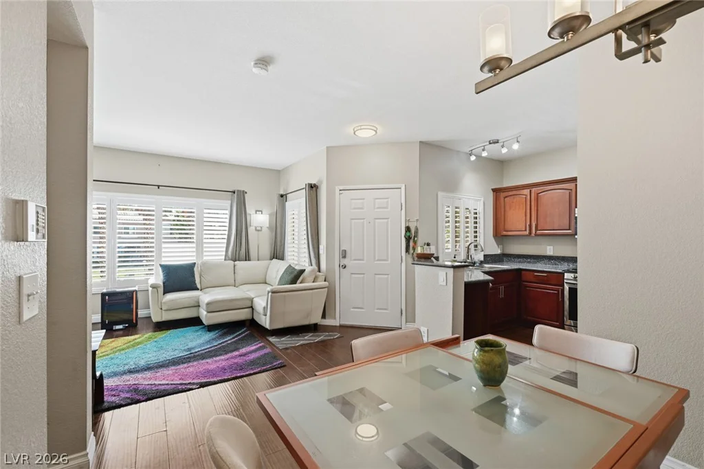 251 Green Valley, Henderson, NV 89012