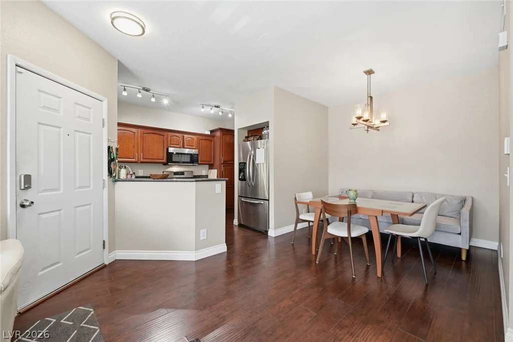 251 Green Valley, Henderson, NV 89012