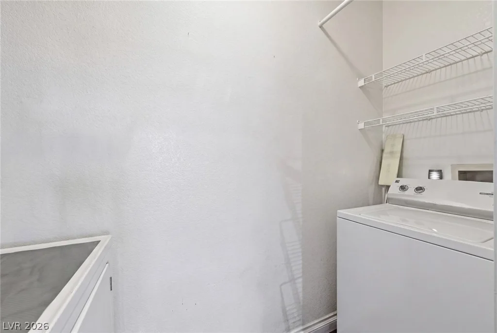 251 Green Valley, Henderson, NV 89012