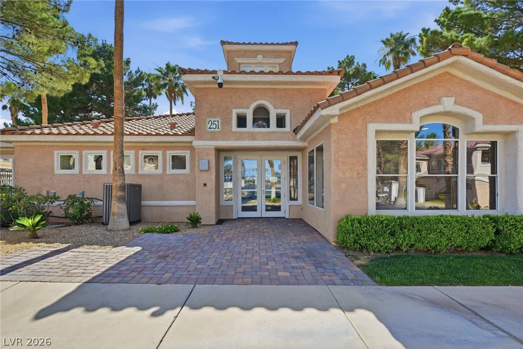 251 Green Valley, Henderson, NV 89012
