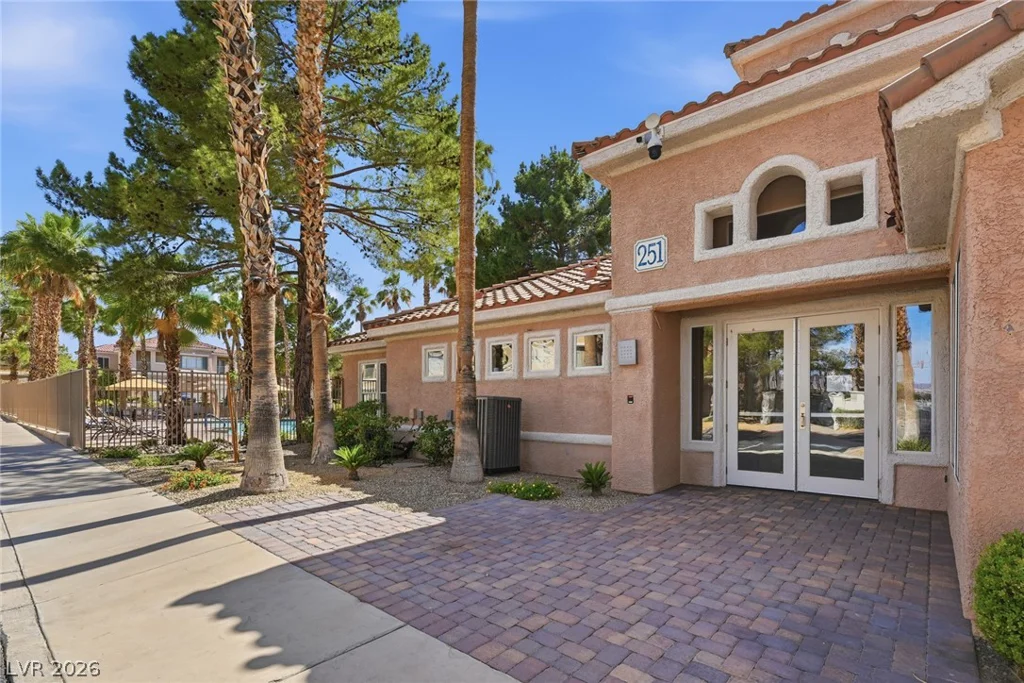 251 Green Valley, Henderson, NV 89012