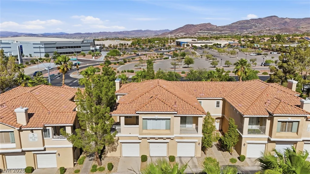 251 Green Valley, Henderson, NV 89012