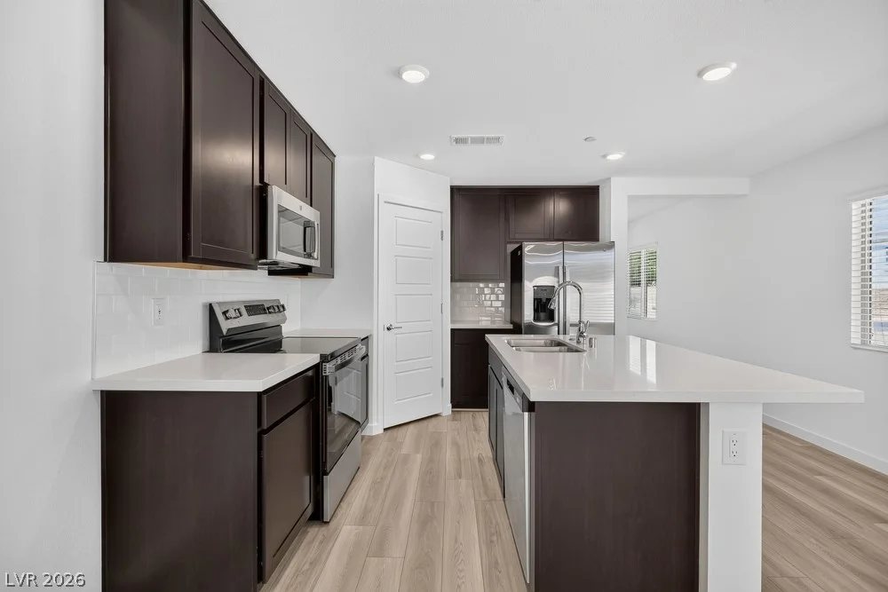2128 Abraham, Las Vegas, NV 89106