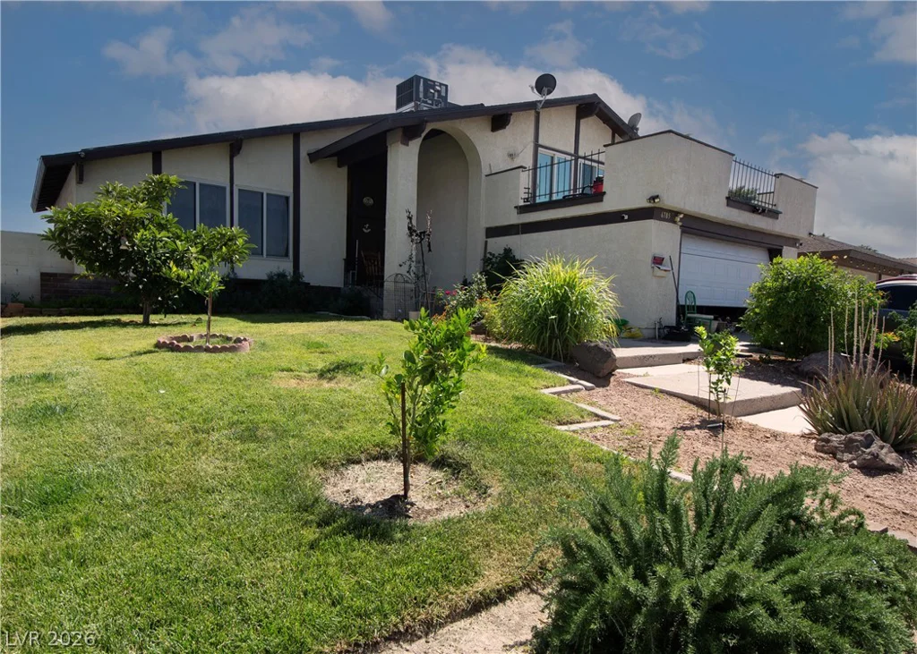6785 Groveview, Las Vegas, NV 89103