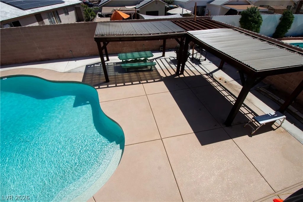 6785 Groveview, Las Vegas, NV 89103