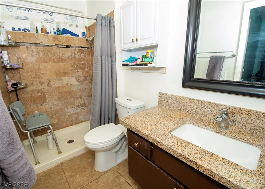 6785 Groveview, Las Vegas, NV 89103