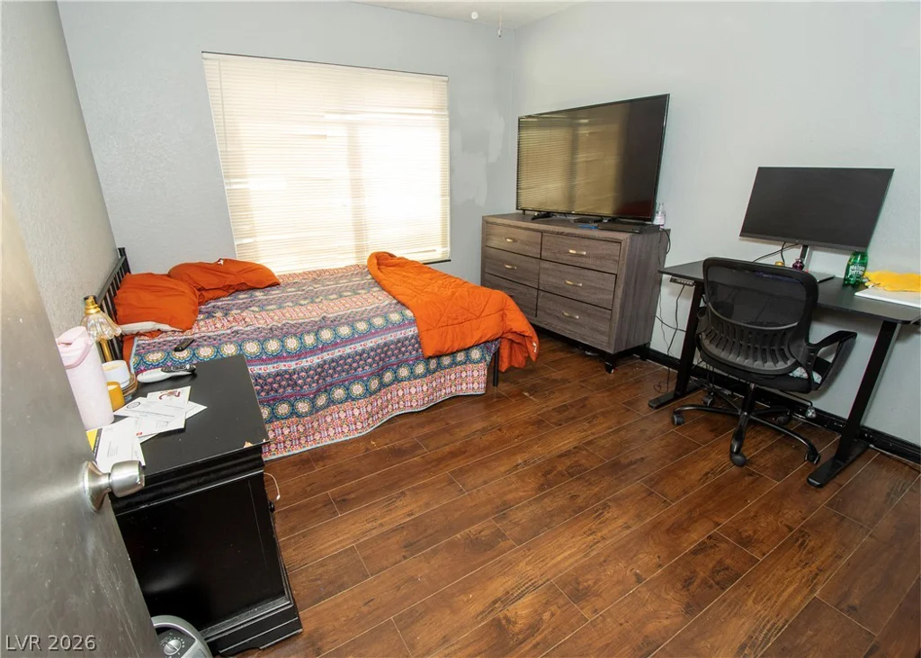 6785 Groveview, Las Vegas, NV 89103