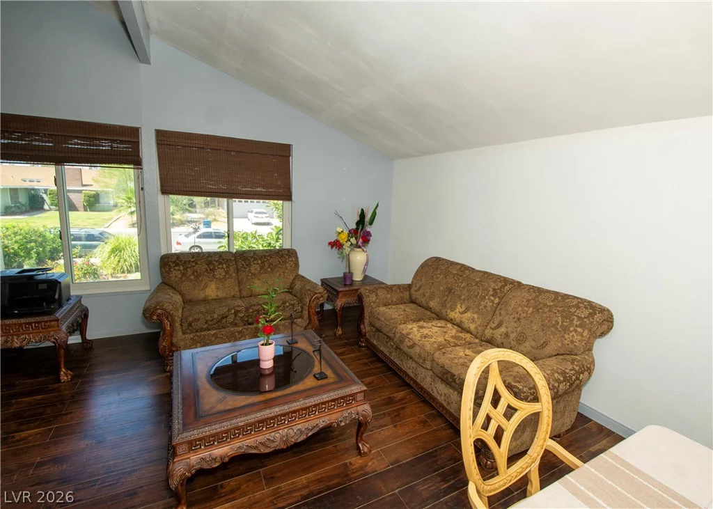 6785 Groveview, Las Vegas, NV 89103