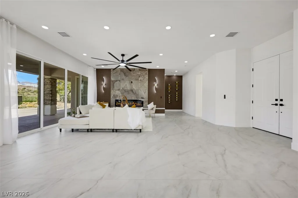 5015 Rivedro, Las Vegas, NV 89135
