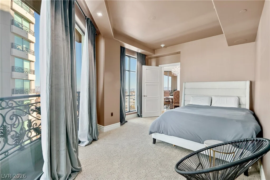 9103 Alta, Las Vegas, NV 89145