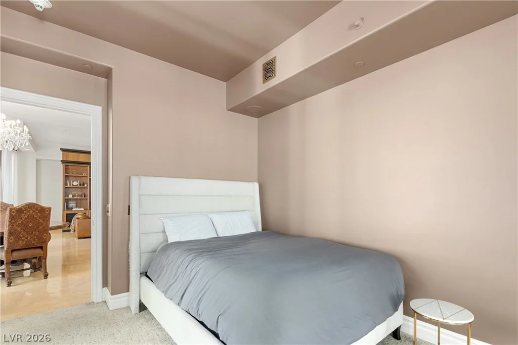 9103 Alta, Las Vegas, NV 89145