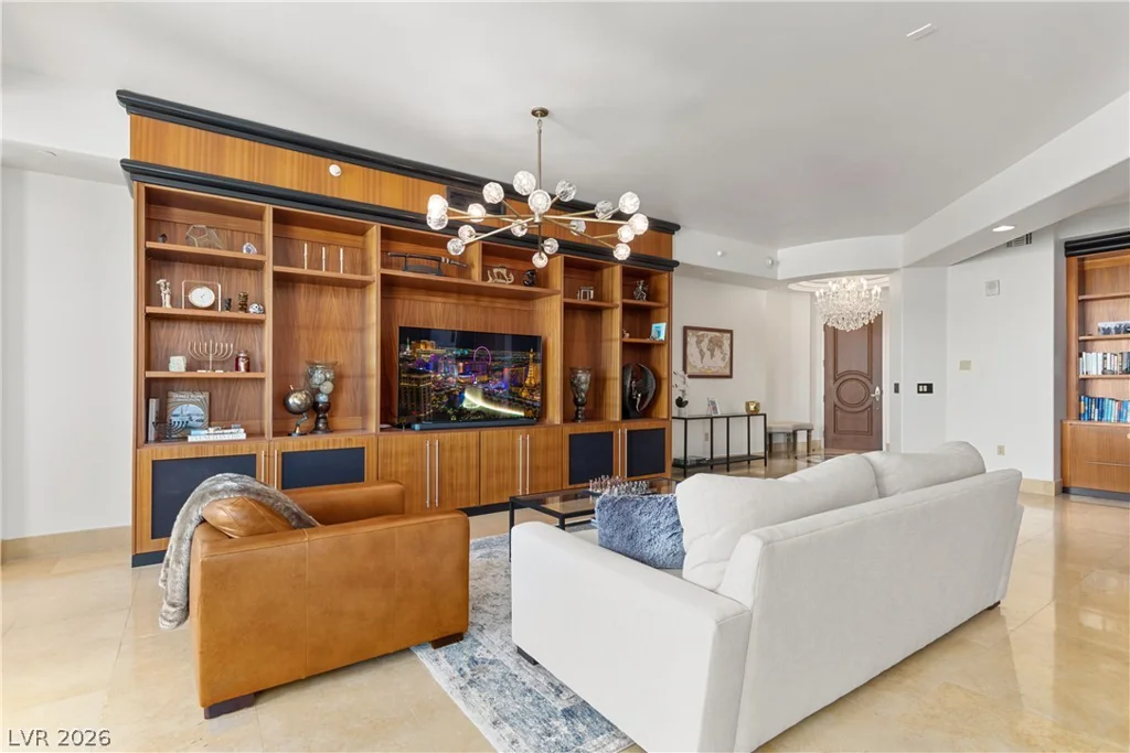 9103 Alta, Las Vegas, NV 89145