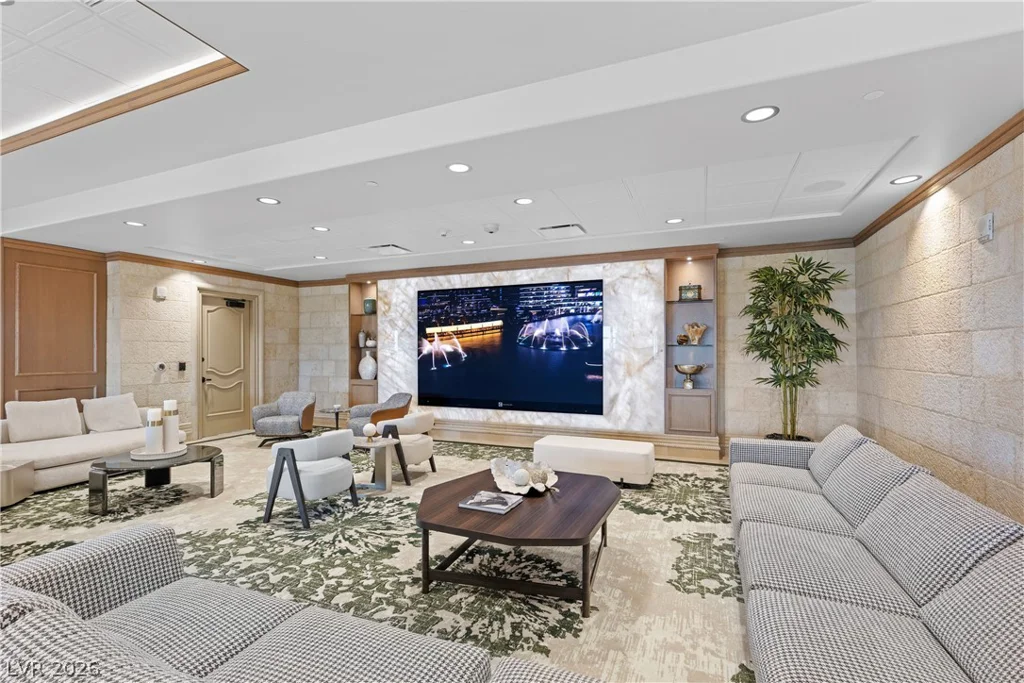 9103 Alta, Las Vegas, NV 89145