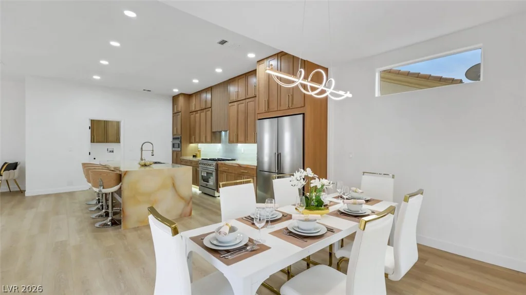 3013 Abercorn, Las Vegas, NV 89134