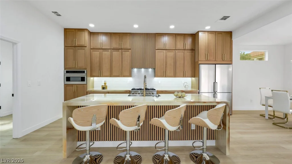 3013 Abercorn, Las Vegas, NV 89134
