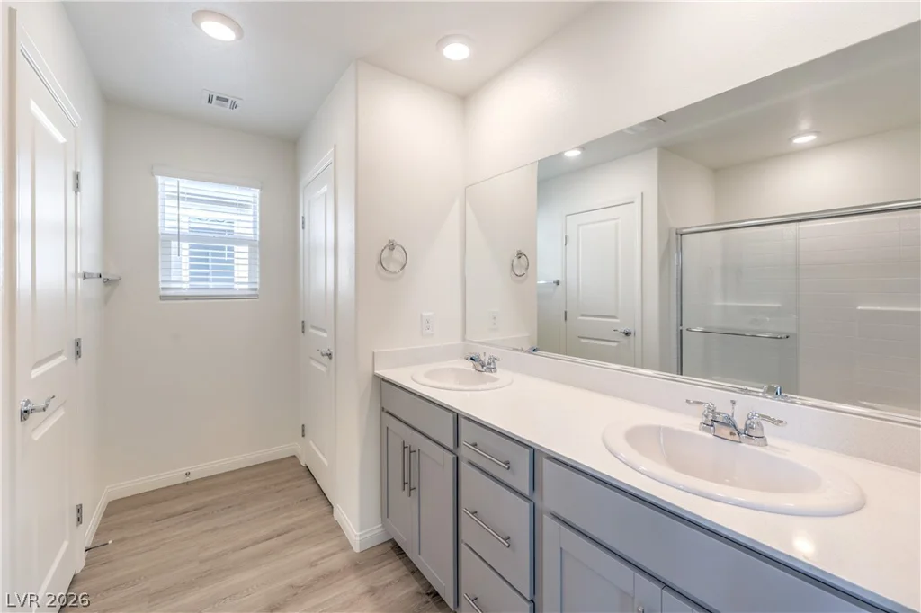 1099 Saffron Toucan, Henderson, NV 89011