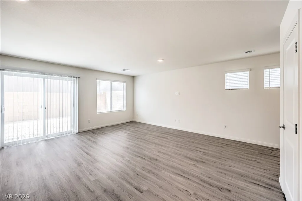 1099 Saffron Toucan, Henderson, NV 89011