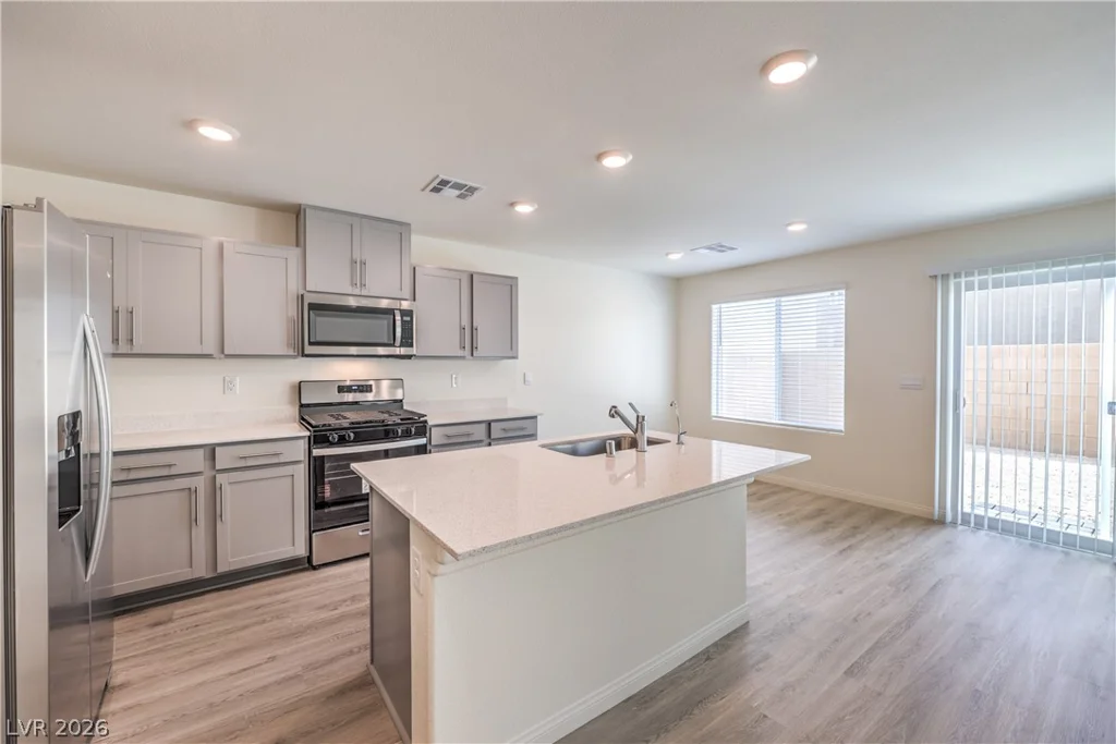 1099 Saffron Toucan, Henderson, NV 89011