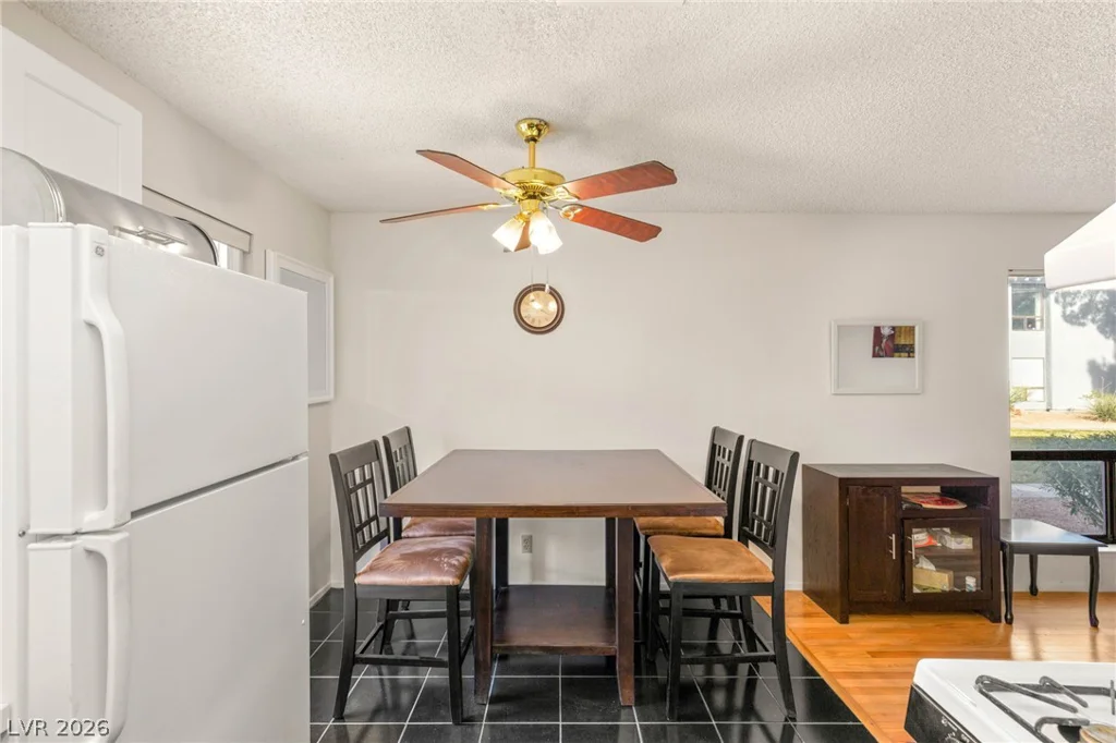 5171 Caliente, Las Vegas, NV 89119